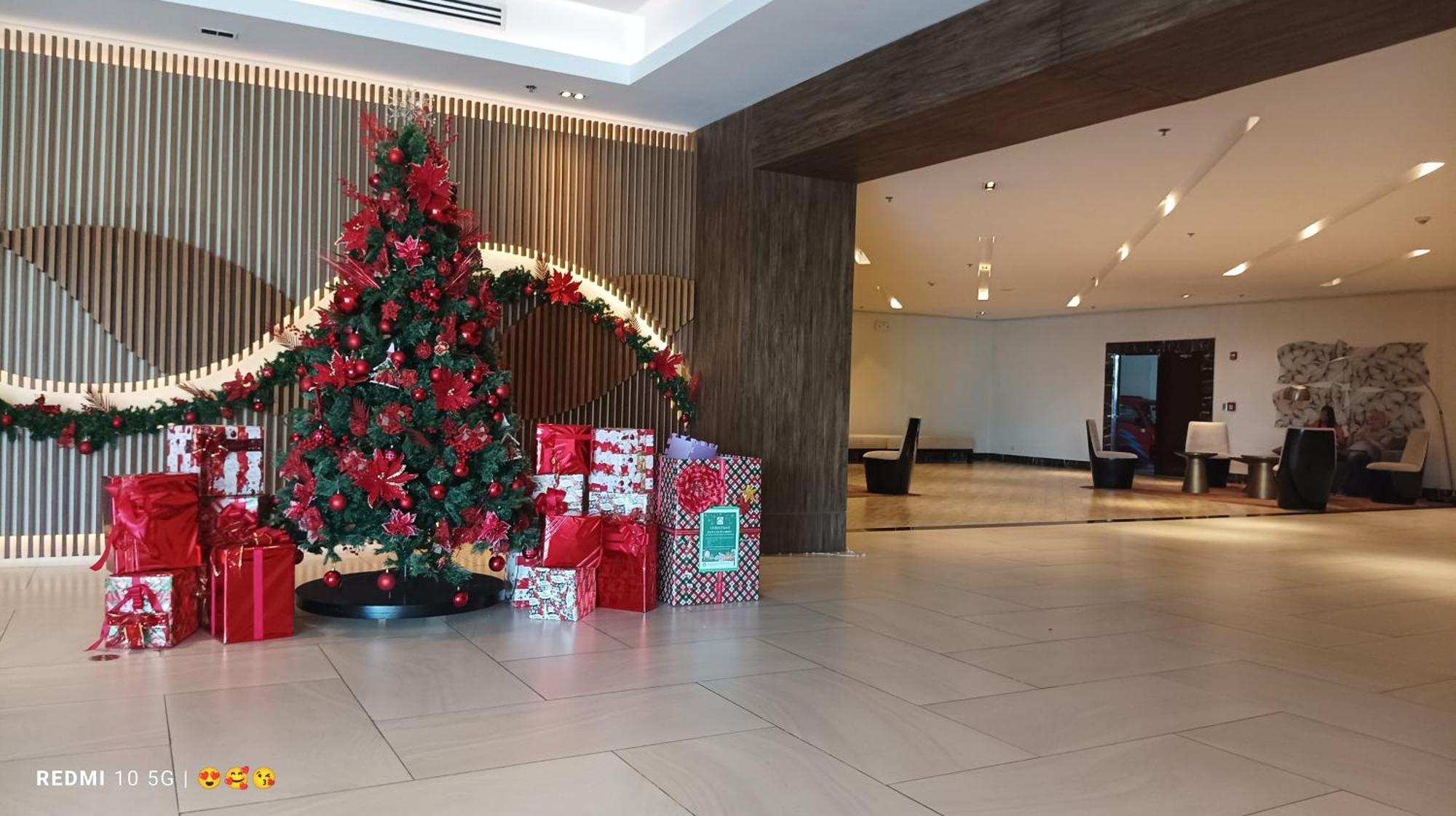 Mactan Newtown Beach Condo Lapu-Lapu City Buitenkant foto