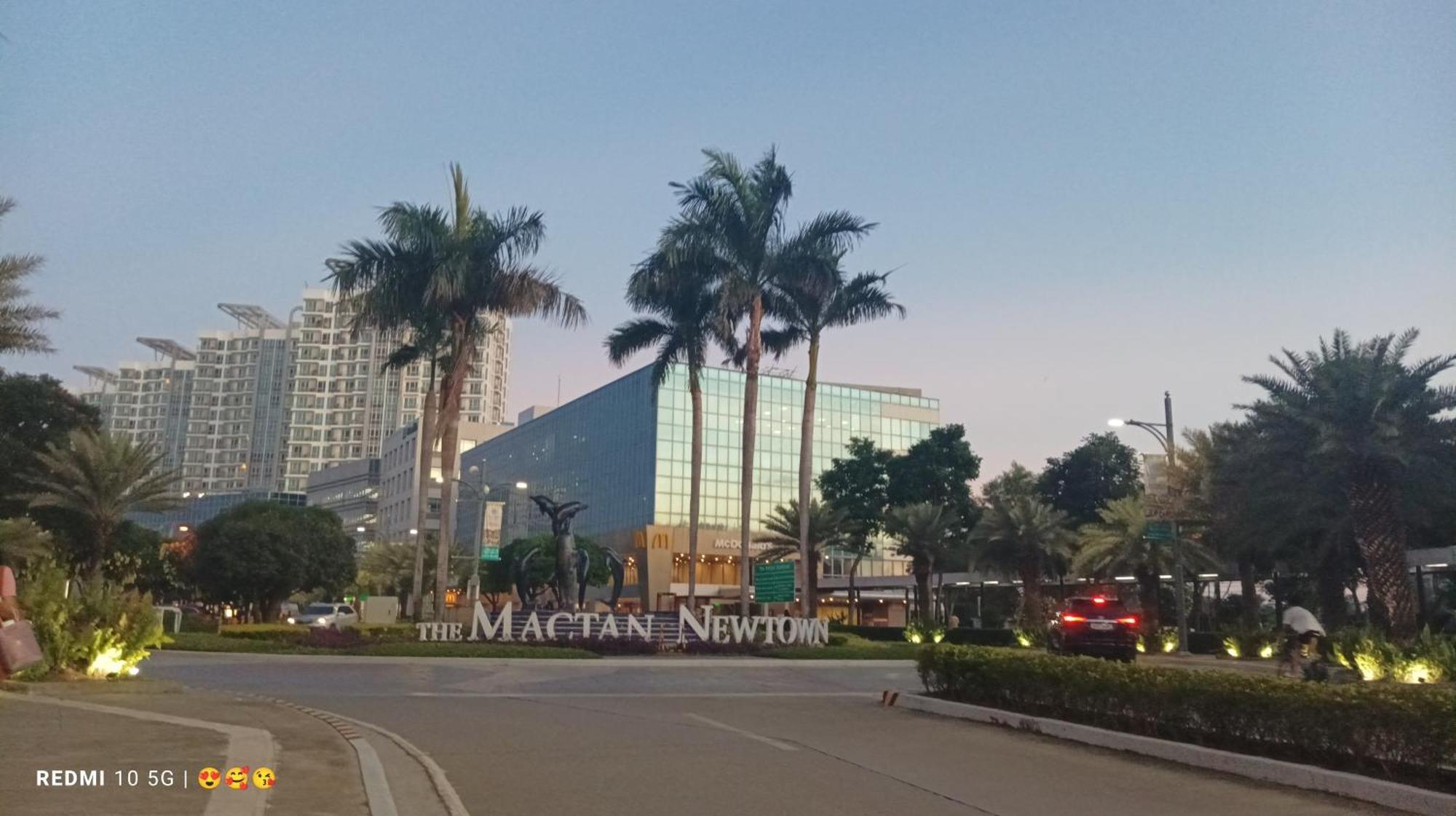 Mactan Newtown Beach Condo Lapu-Lapu City Buitenkant foto