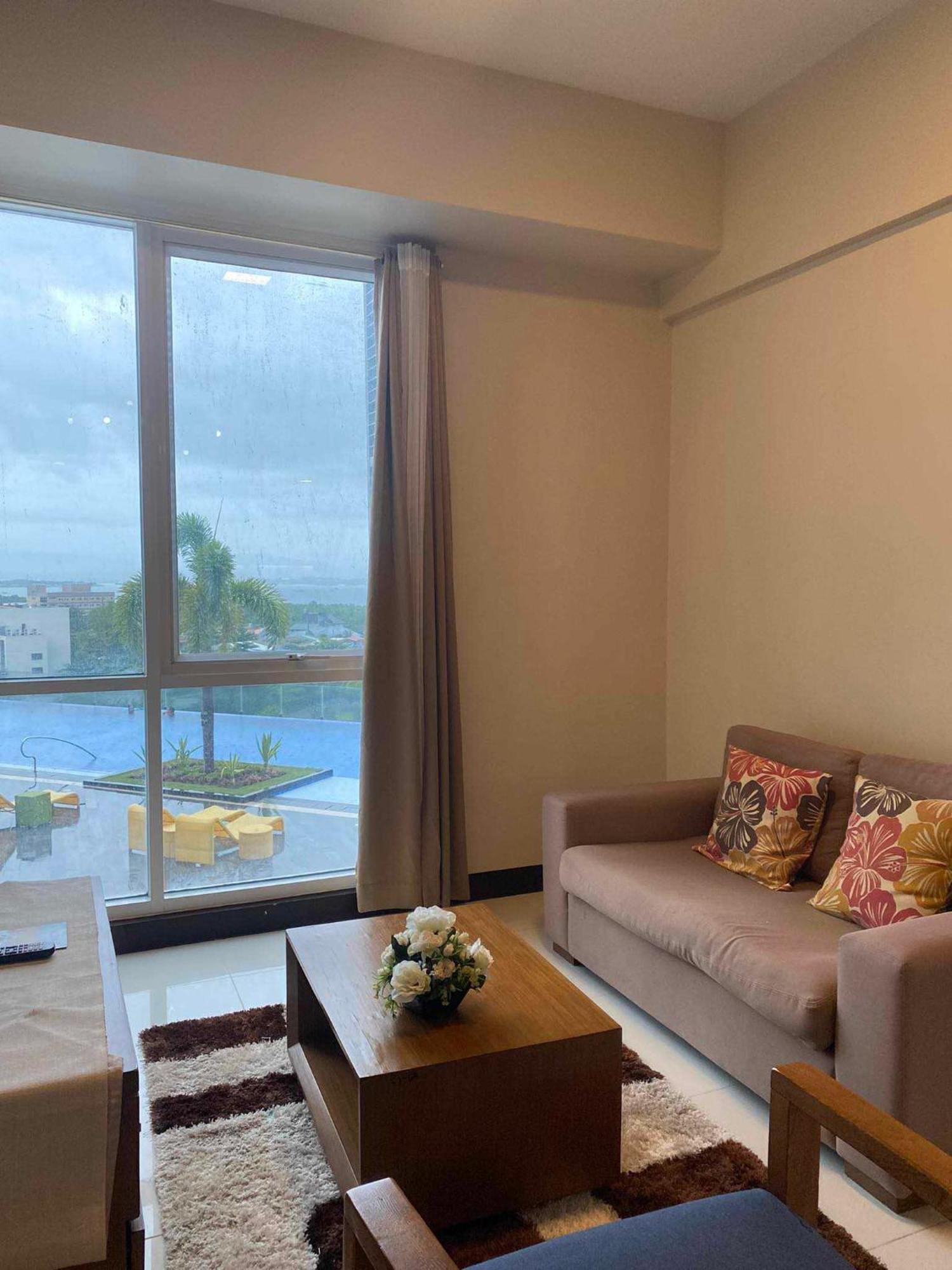 Mactan Newtown Beach Condo Lapu-Lapu City Buitenkant foto