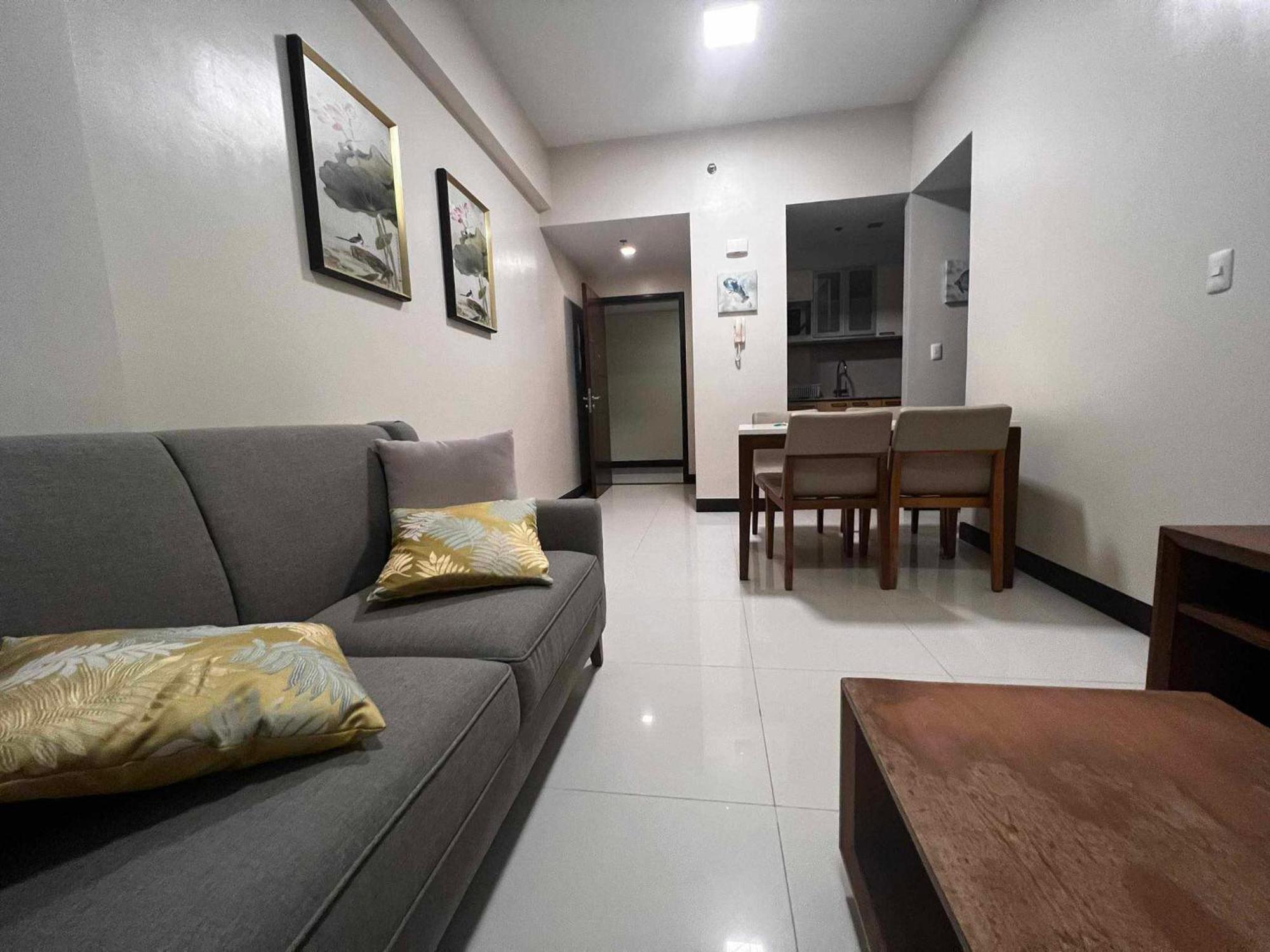 Mactan Newtown Beach Condo Lapu-Lapu City Buitenkant foto