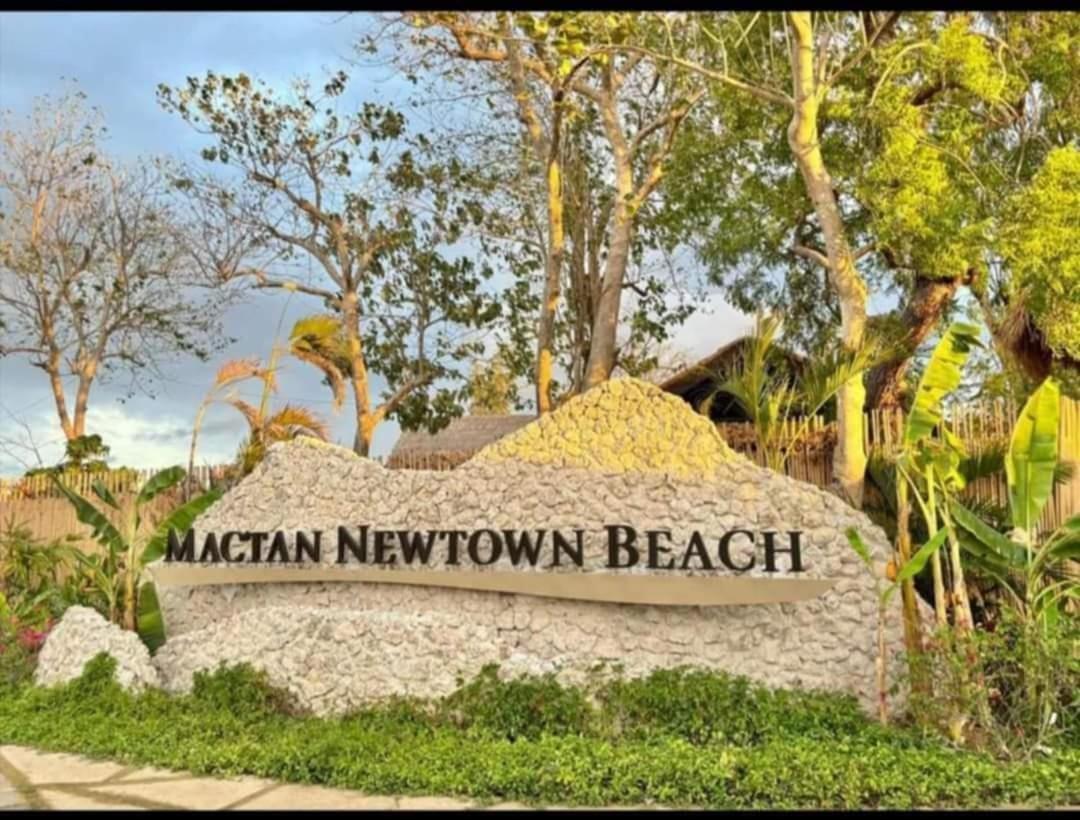 Mactan Newtown Beach Condo Lapu-Lapu City Buitenkant foto