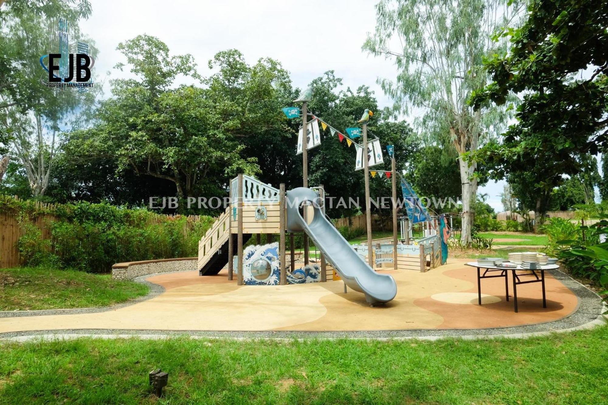 Mactan Newtown Beach Condo Lapu-Lapu City Buitenkant foto